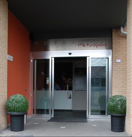 Hotel Metropolis Reggio nell'Emilia Zewnętrze zdjęcie